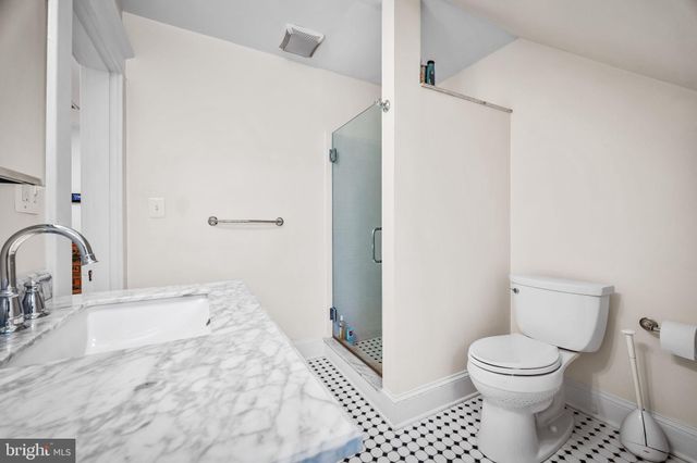 $1,050,000 | 208 Northway, Baltimore, MD 21218