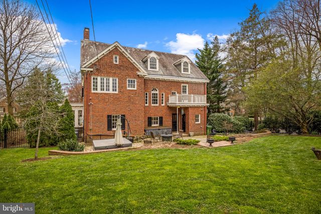 $1,050,000 | 208 Northway, Baltimore, MD 21218