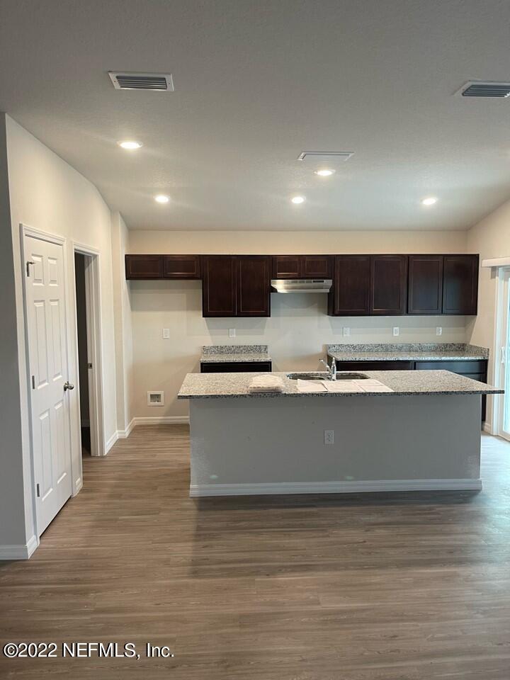 1306 Tan Tara Trail Jacksonville, FL 32221 - Photo 4 of 7 Kitchen