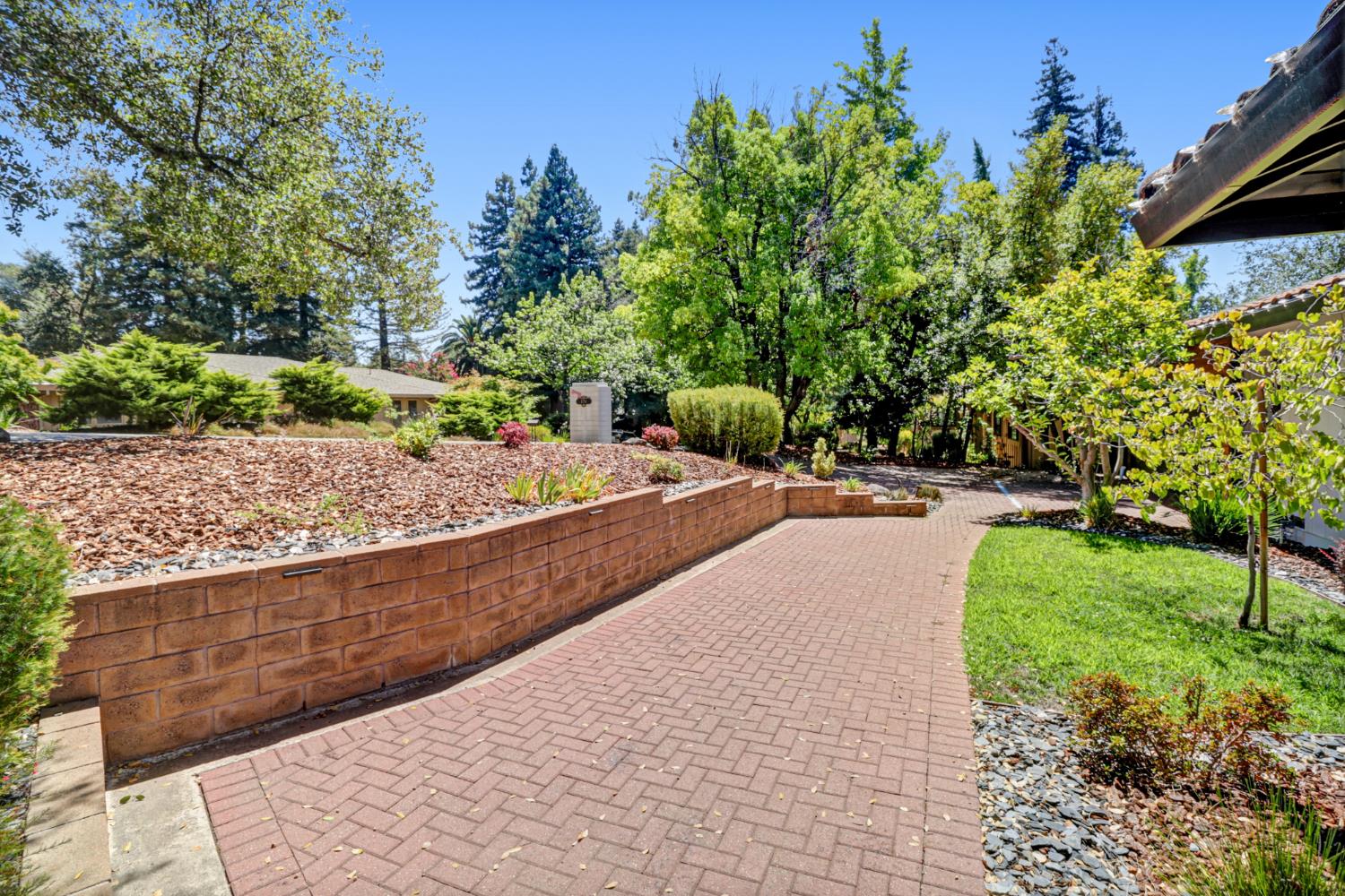 3751 Dell Road Carmichael, CA 95608 - Photo 63 of 66 Gallery Image 63