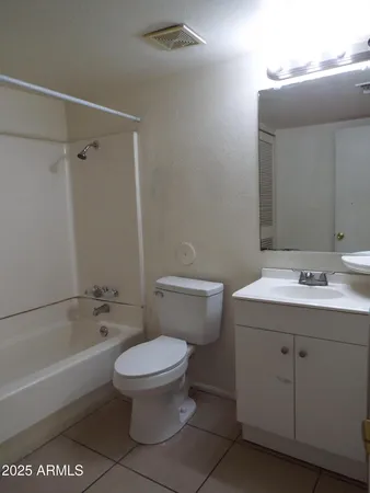$1,050 | 6713 West Palmaire Avenue, Unit 2, Glendale, AZ 85303
