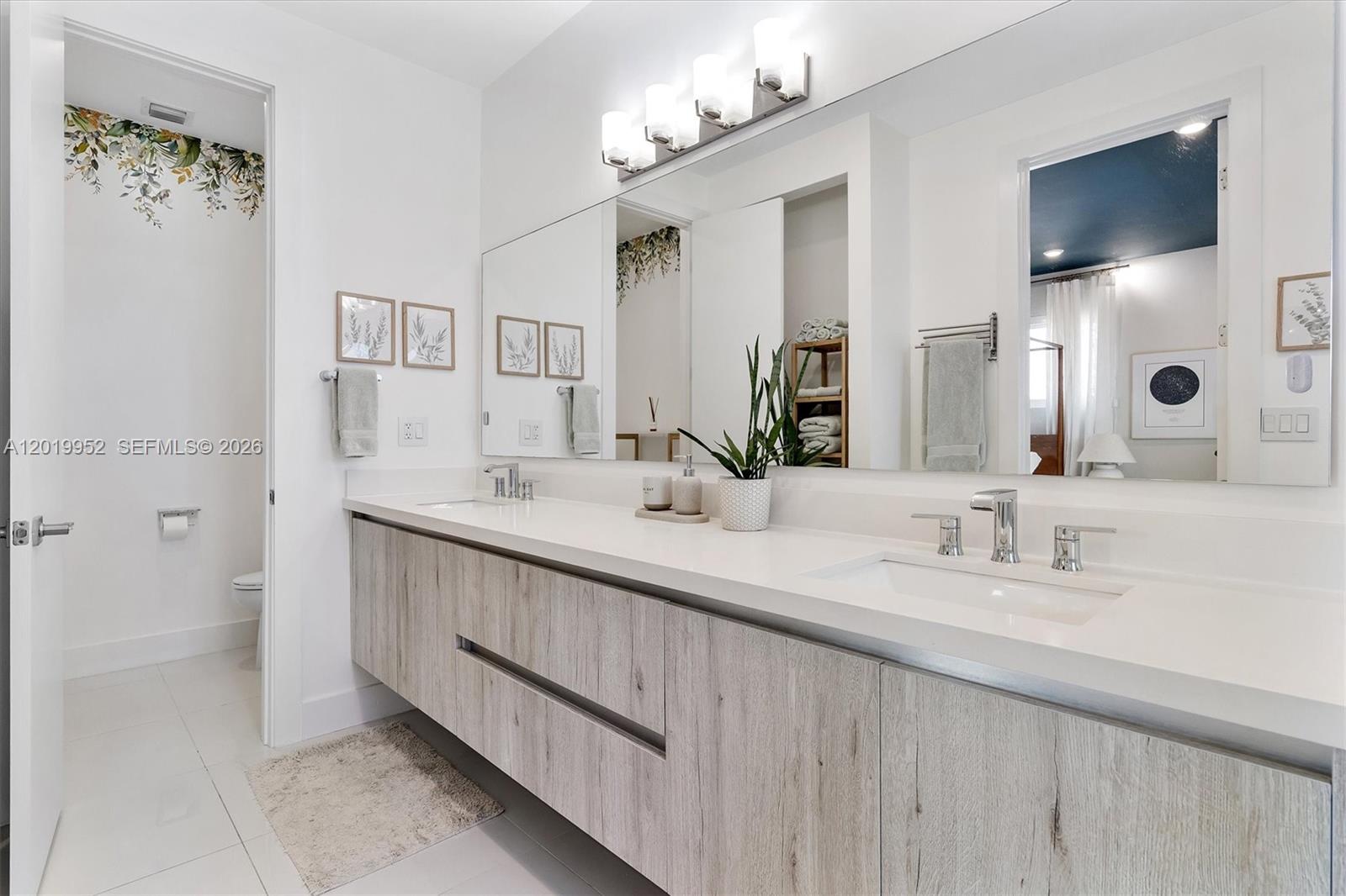 2920 Southwest 25th Terrace, Unit B Miami, FL 33133 - Photo 4 of 22