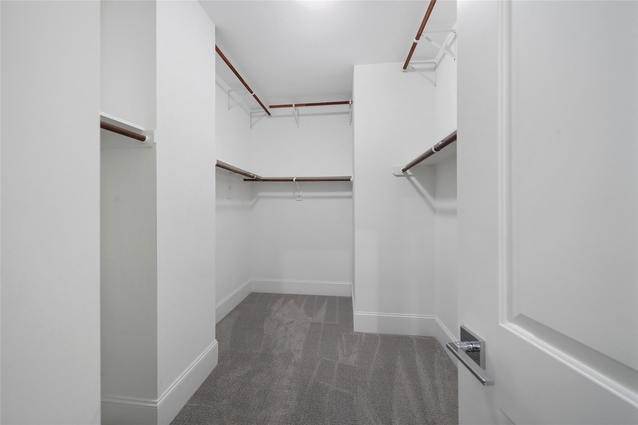 1268 North Post Oak Road, Unit A Houston, TX 77055 - Photo 29 of 32 a view of small space