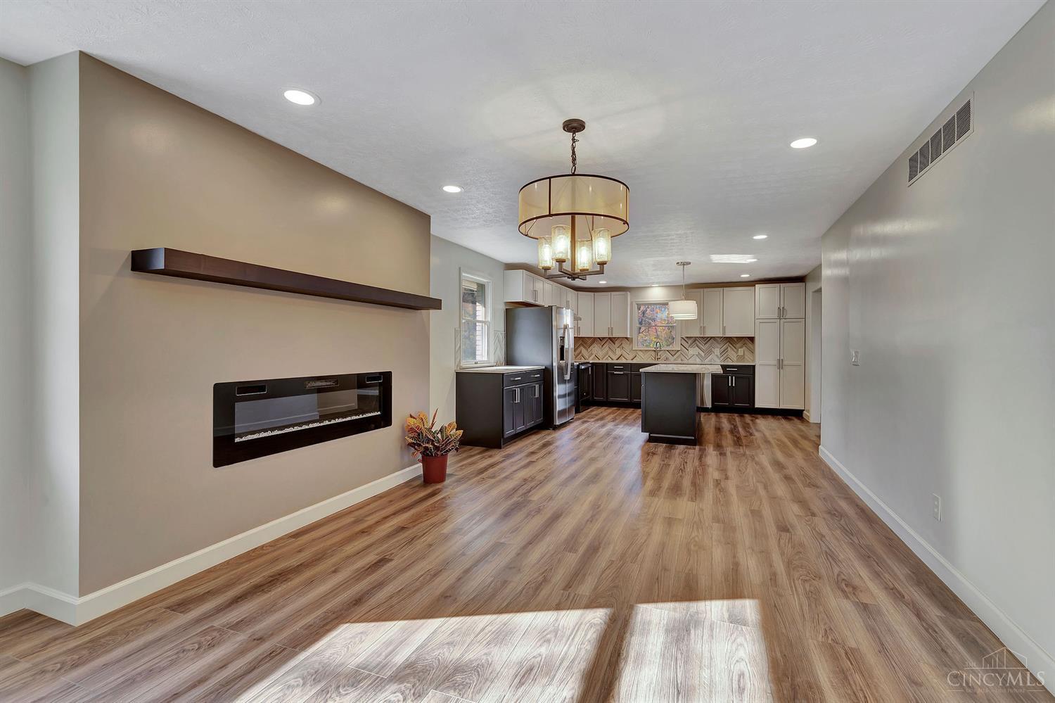 1671 Hamilton Richmond Road Hamilton, OH 45013 - Photo 6 of 48 Gallery Image 6