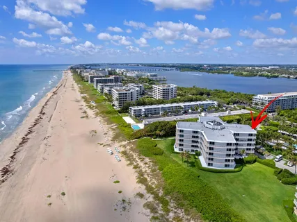 $3,150,000 | 2500 South Ocean Boulevard, Unit 3A3, Palm Beach, FL 33480