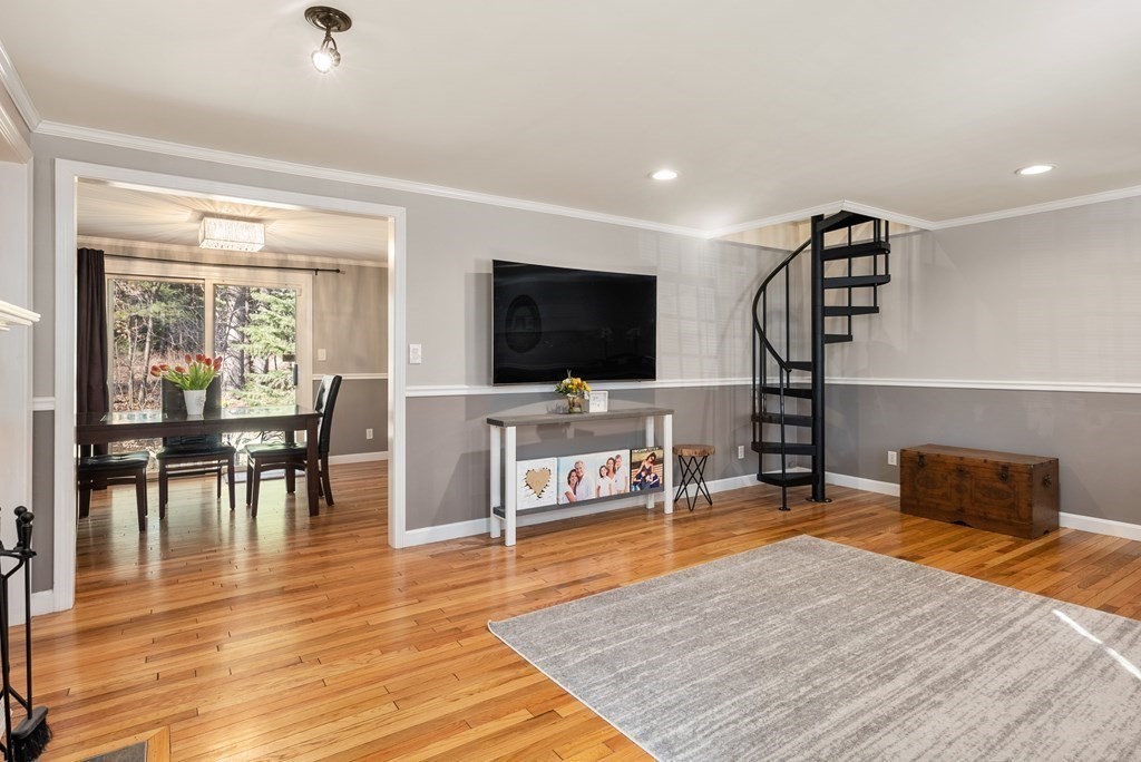 65 Jericho Road, Unit 65 Weston, MA 02493 - Photo 6 of 31