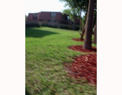 8189 Thames Boulevard, Unit B Boca Raton, FL 33433 - Photo 4 of 16 Additional Photo