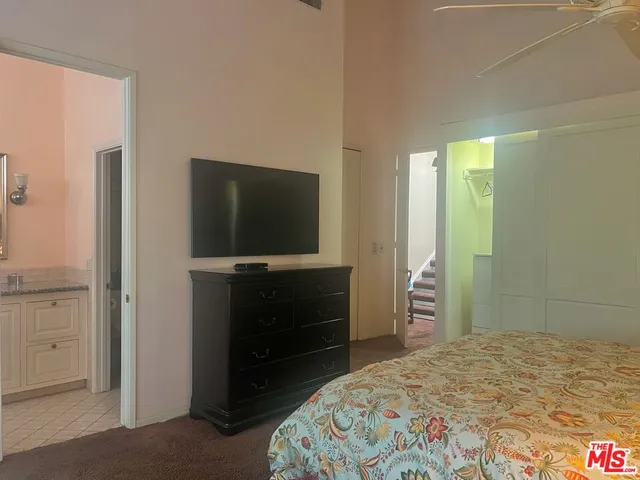 $990,000 | 8611 Burton Way, Unit 6, Los Angeles, CA 90048