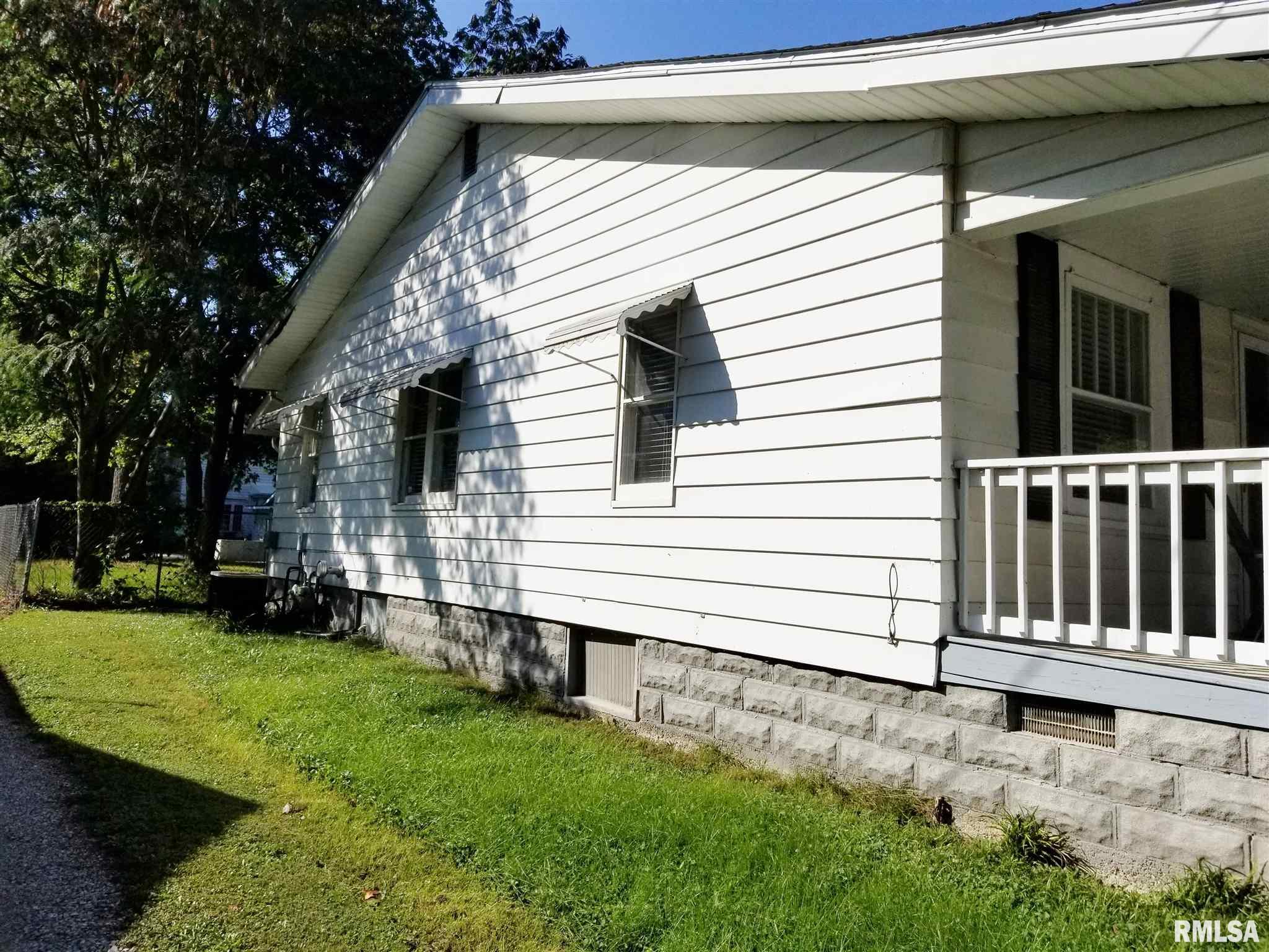 1921 East Richview Road Mount Vernon, IL 62864 - Photo 13 of 14 Gallery Image 13