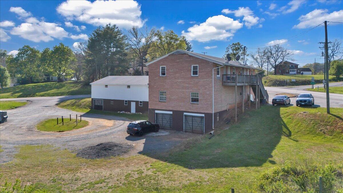 14189 Franklin Street Ferrum, VA 24088 - Photo 11 of 95 13-DJI_20250418165455_0193_D