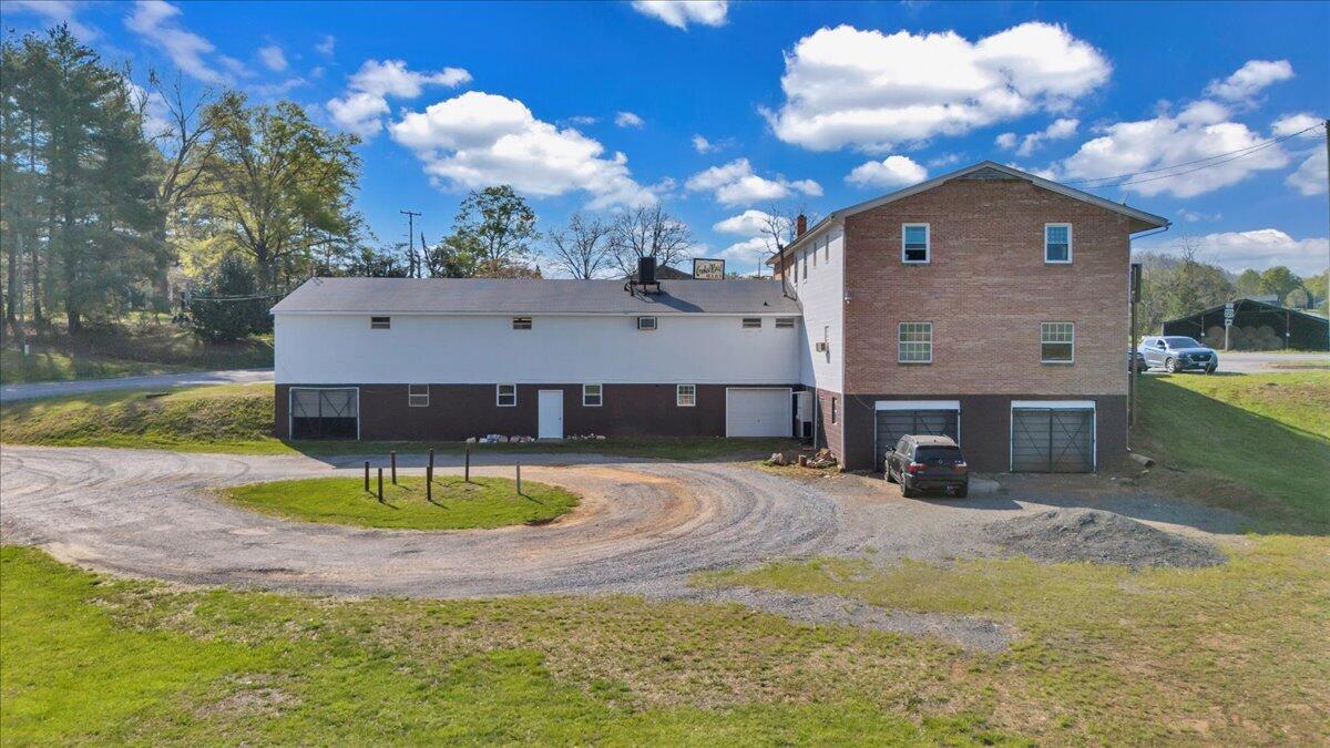 14189 Franklin Street Ferrum, VA 24088 - Photo 5 of 95 a view of a house with backyard