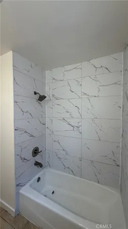 $2,000 | 874 West El Repetto Drive, Unit B, Monterey Park, CA 91754