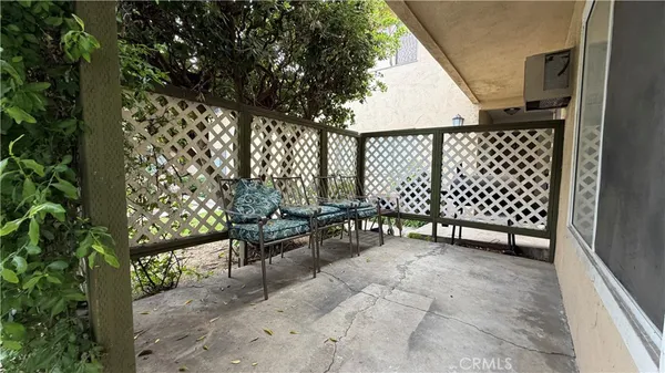 $2,000 | 874 West El Repetto Drive, Unit B, Monterey Park, CA 91754