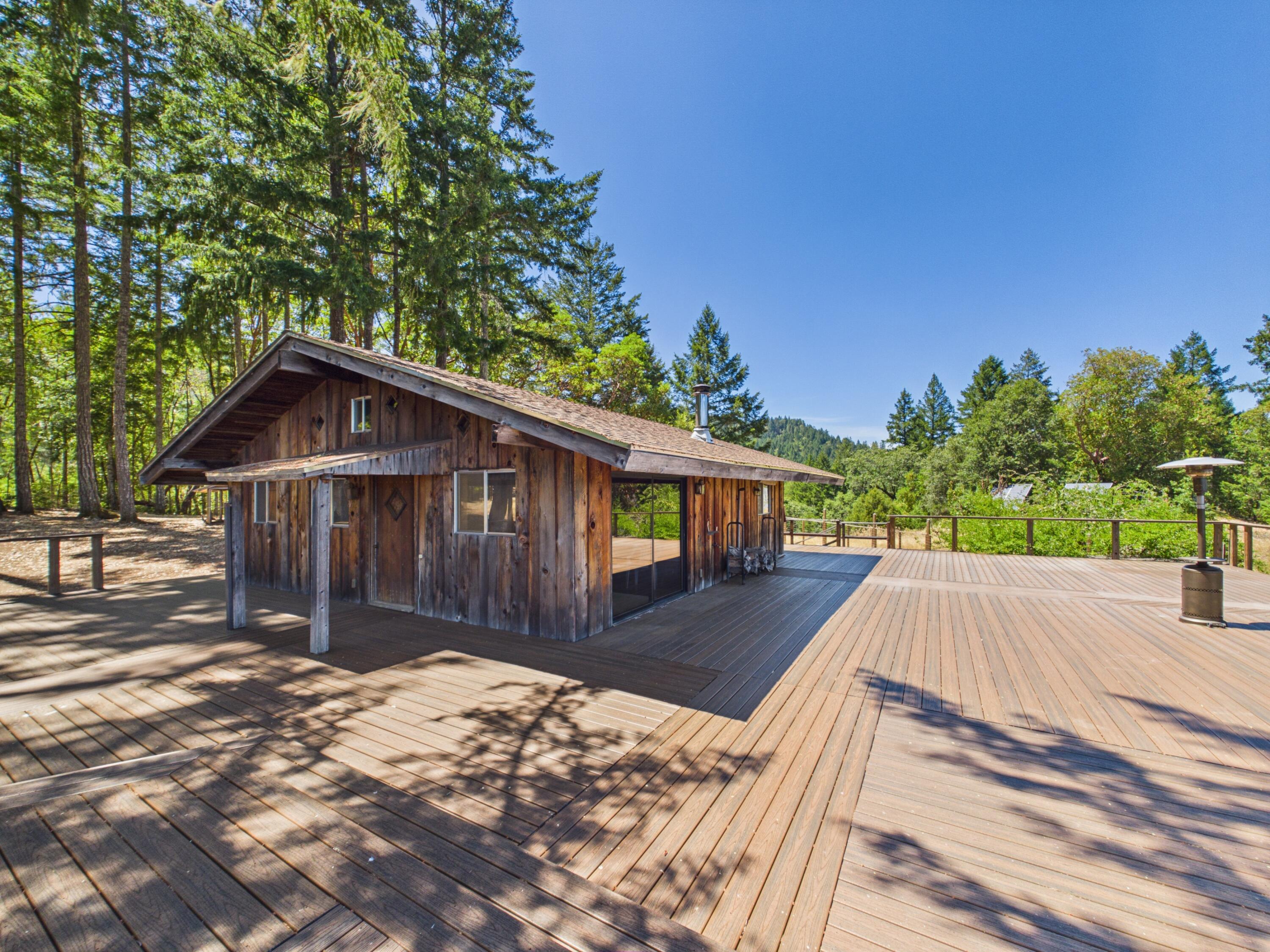 11551 Drewry Road Garberville, CA 95542 - Photo 4 of 87