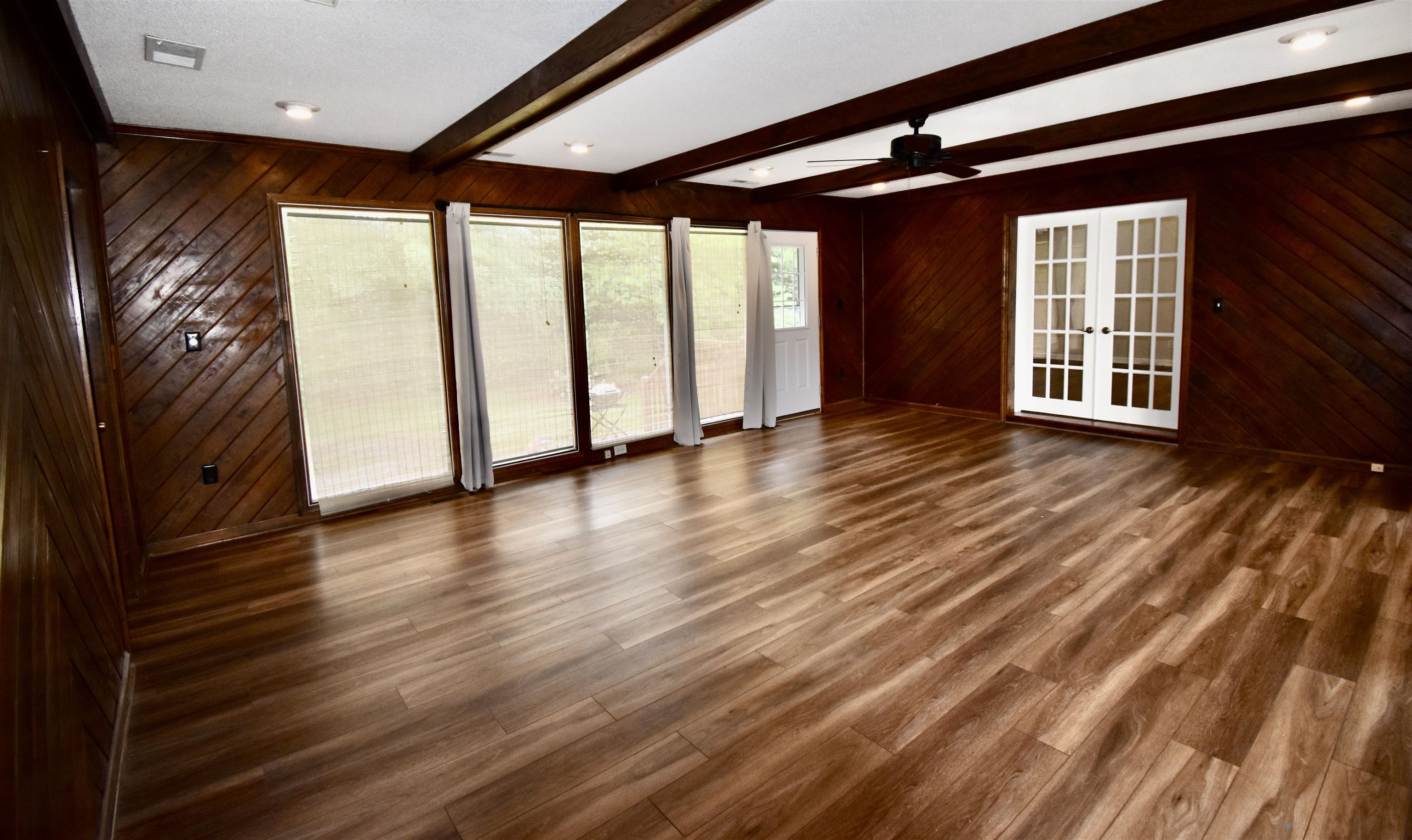 15 Clemson Road Conway, SC 29526 - Photo 36 of 54