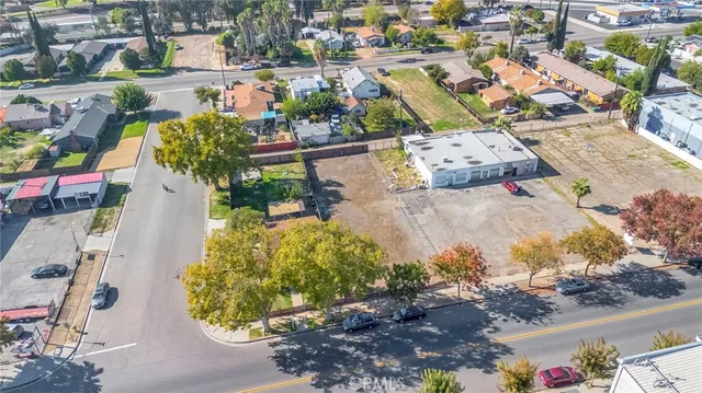 $200,000 | 724 South Gateway Drive, Madera, CA 93637