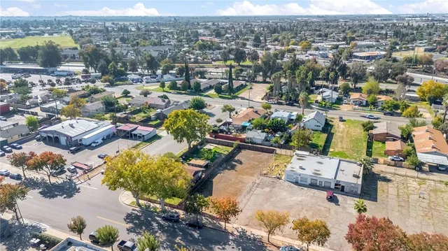 $200,000 | 724 South Gateway Drive, Madera, CA 93637