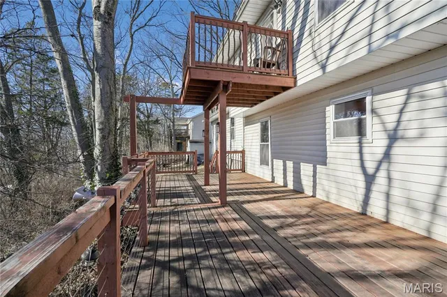 $275,000 | 53 Lois Lane, Fenton, MO 63026