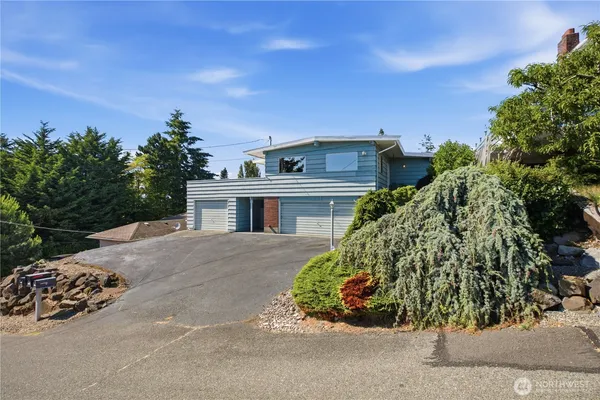 $1,350,000 | 3532 Southwest 171st Street, Burien, WA 98166