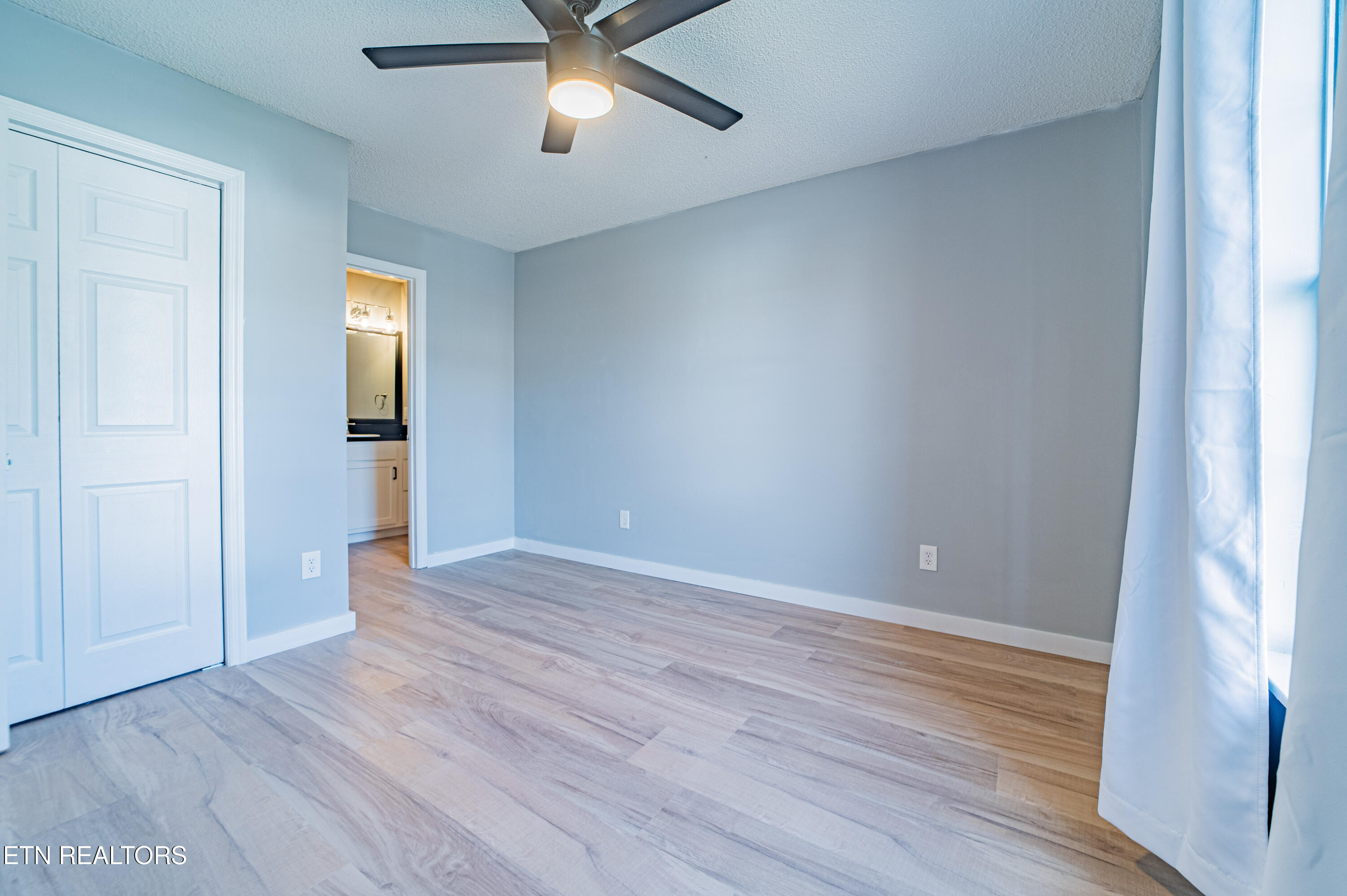 8022 Intervale Way Powell, TN 37849 - Photo 7 of 30 8022-Intervale-Way-4