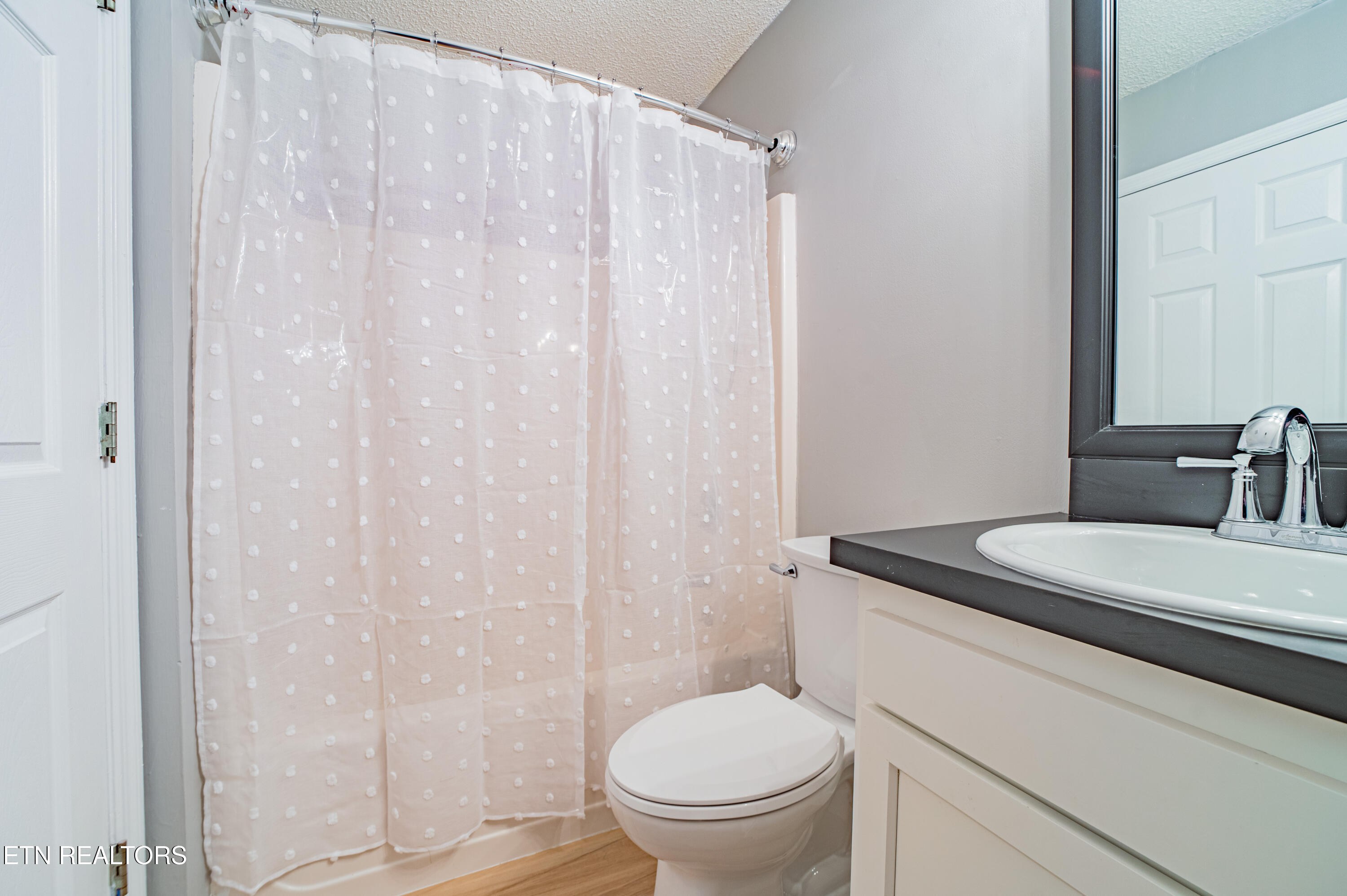 8022 Intervale Way Powell, TN 37849 - Photo 10 of 30 8022-Intervale-Way-9