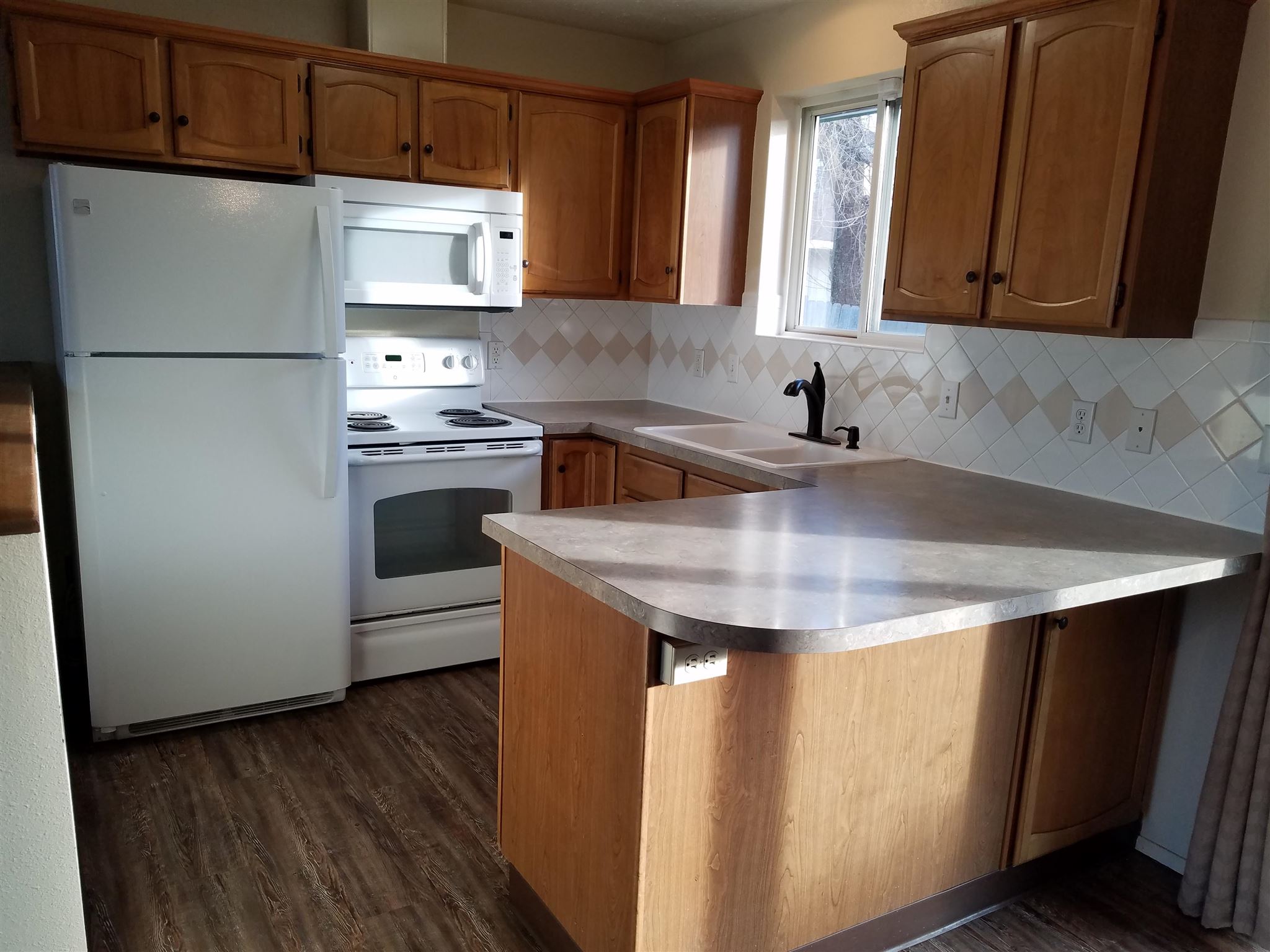 2110 East Decatur Avenue Spokane, WA 99208 - Photo 4 of 10 Gallery Image 4