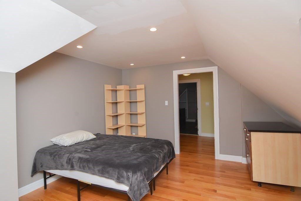 91 Walker Street, Unit 91 Newton, MA 02460 - Photo 22 of 25