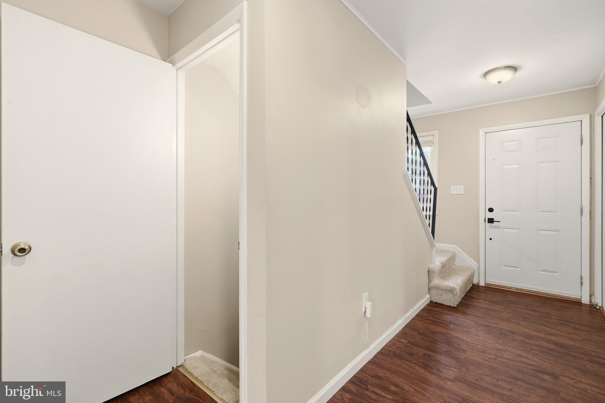 7712 Erica Lane Laurel, MD 20707 - Photo 5 of 35 a view of an empty room