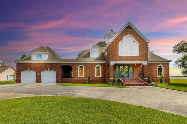 $1,100,000 | 7090 Moss Lake Lane, Sulphur, LA 70665