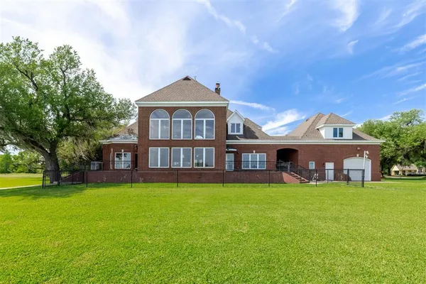 $1,100,000 | 7090 Moss Lake Lane, Sulphur, LA 70665