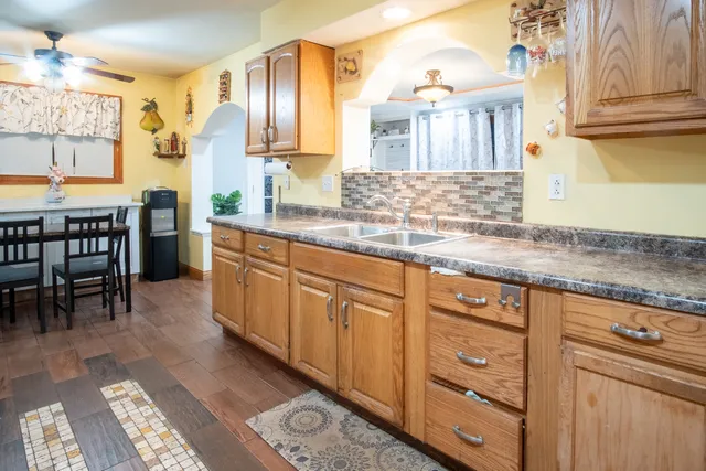 $225,000 | 15222 Hamlin Avenue, Midlothian, IL 60445