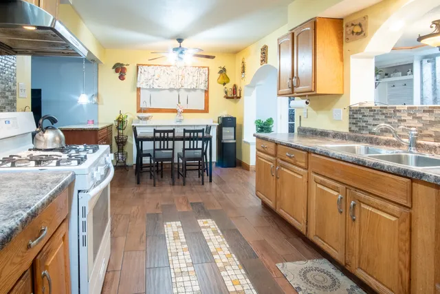 $225,000 | 15222 Hamlin Avenue, Midlothian, IL 60445