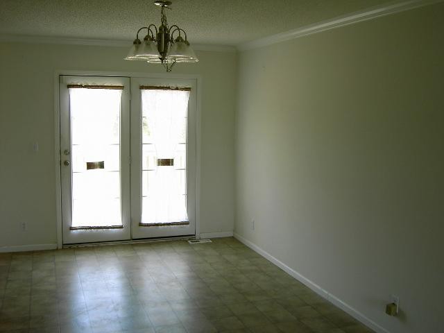 138 Gray Barn Road Laurens, SC 29360 - Photo 2 of 6 Gallery Image 2