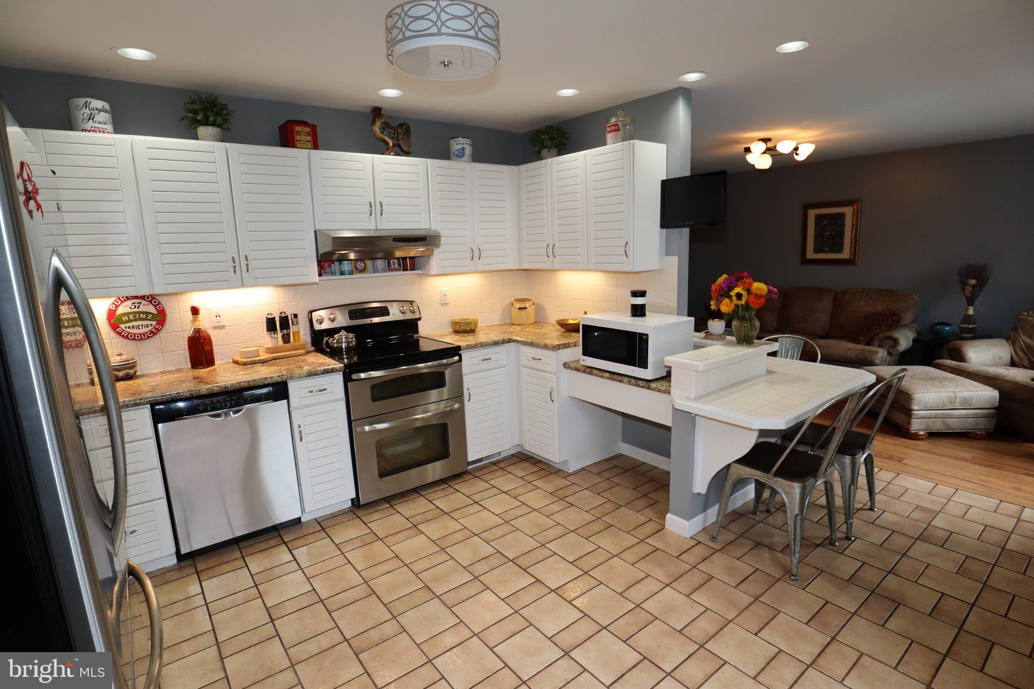 325 Miller Road Reading, PA 19608 - Photo 54 of 79 Main Floor Kitchen