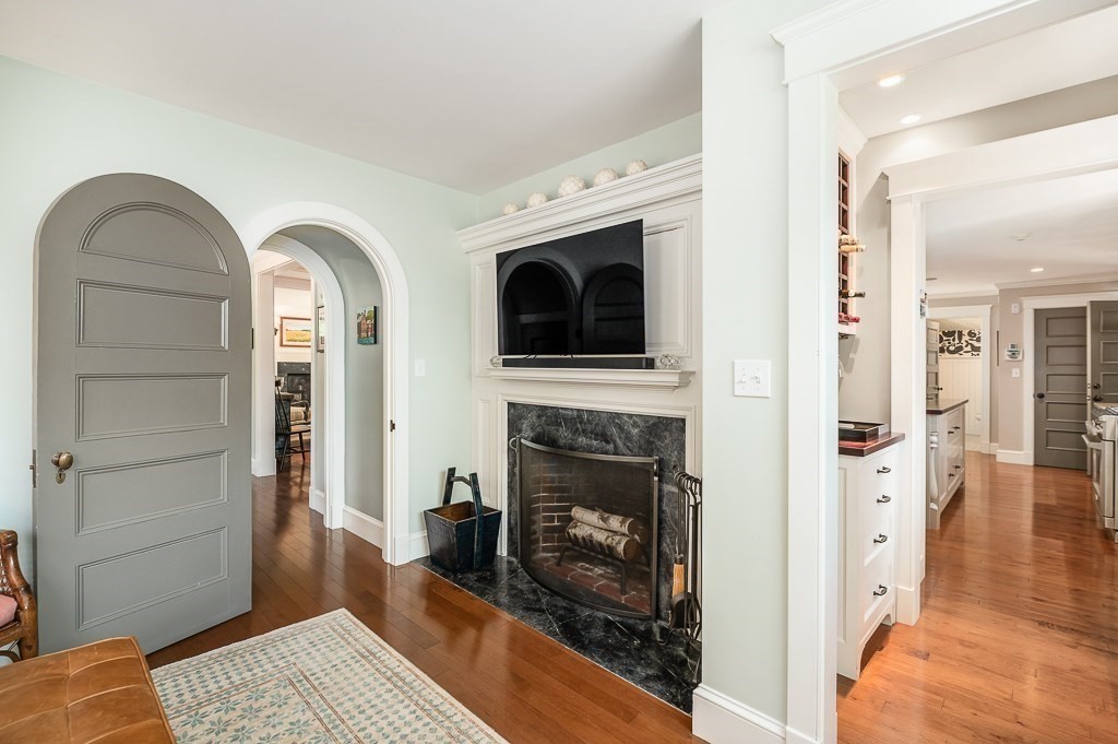 3 Grapevine Road Gloucester, MA 01930 - Photo 5 of 32 a living room with furniture and a fireplace