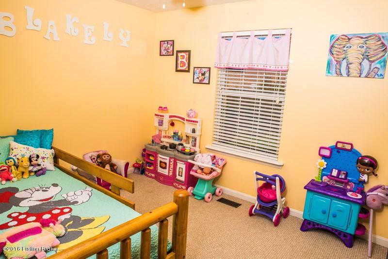 646 Forest Ridge Drive Mount Washington, KY 40047 - Photo 11 of 15 A1S_9253