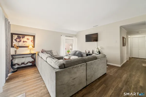 $249,000 | 4 Heritage Village, Unit A, Southbury, CT 06488