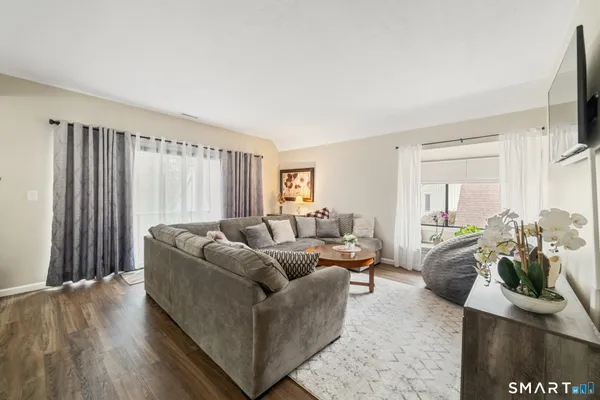 $249,000 | 4 Heritage Village, Unit A, Southbury, CT 06488