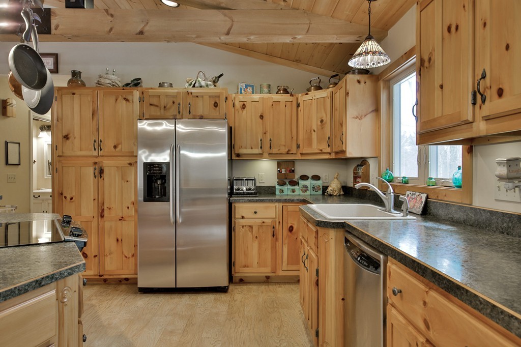 7 Blood Road Princeton, MA 01541 - Photo 12 of 27