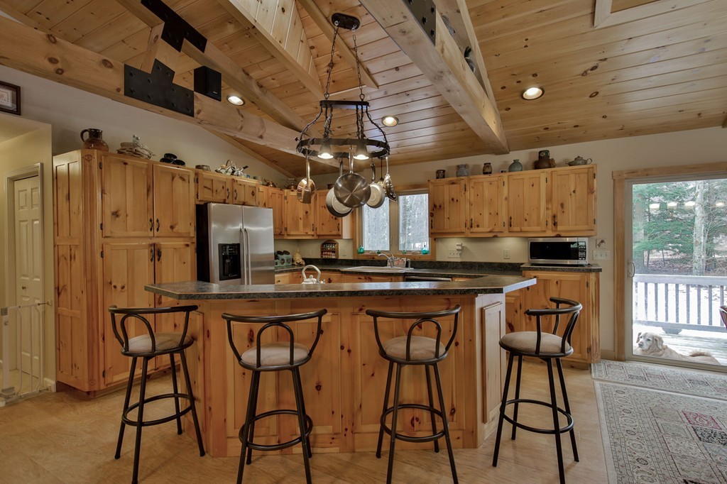 7 Blood Road Princeton, MA 01541 - Photo 10 of 27