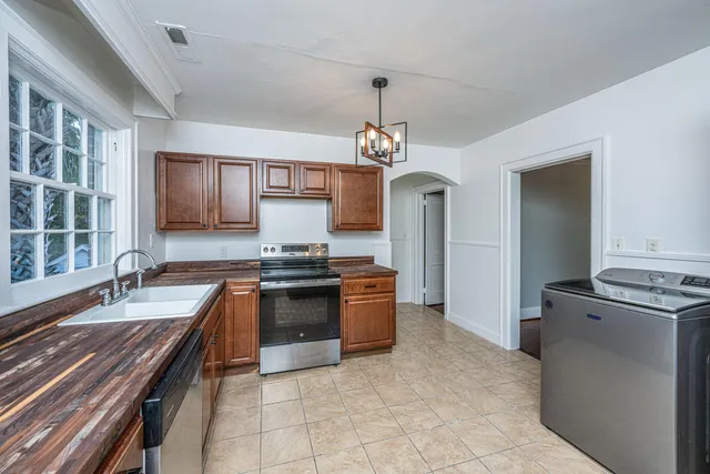 $3,500 | 25 Fenwick Drive, Unit A, Charleston, SC 29407