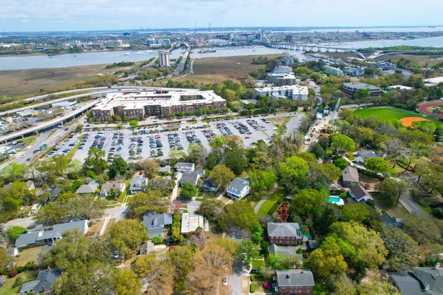 $3,500 | 25 Fenwick Drive, Unit A, Charleston, SC 29407