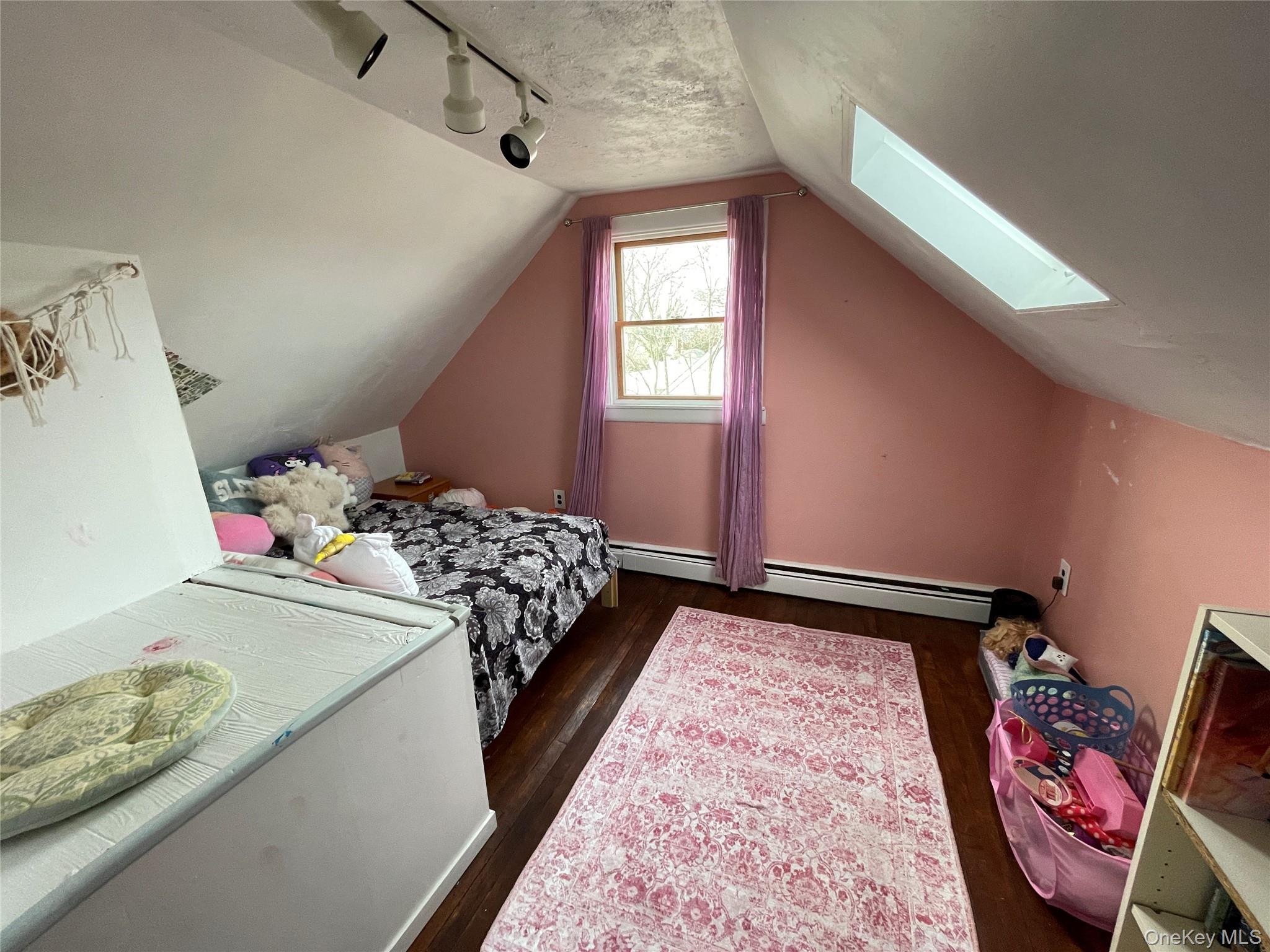 413 37th Street Lindenhurst, NY 11757 - Photo 18 of 20 Bedroom 4