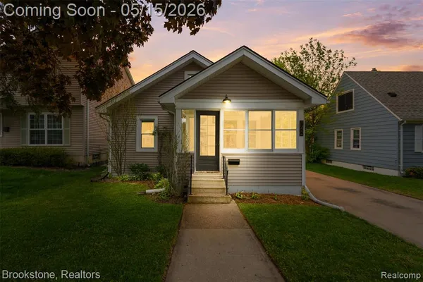 $255,000 | 142 Massoit Street, Clawson, MI 48017