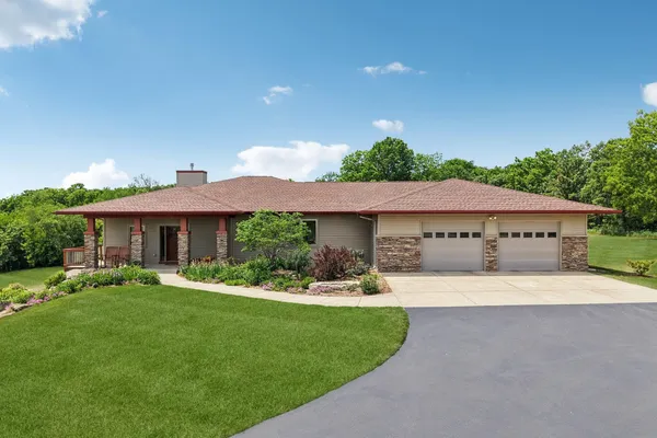$895,000 | N7977 Dahlk Road, New Glarus, WI 53574