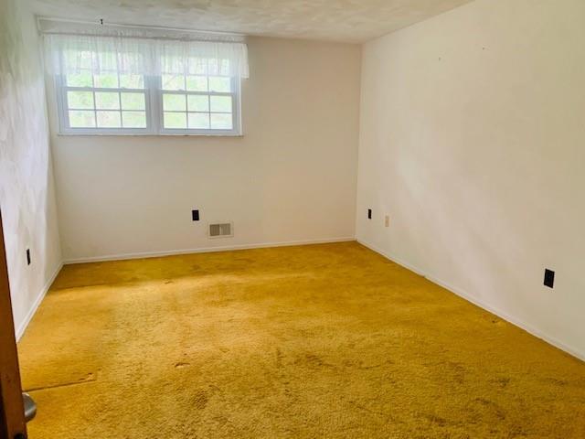 146 Oak Ridge Drive Butler, PA 16002 - Photo 14 of 22