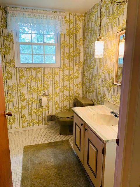 146 Oak Ridge Drive Butler, PA 16002 - Photo 17 of 22