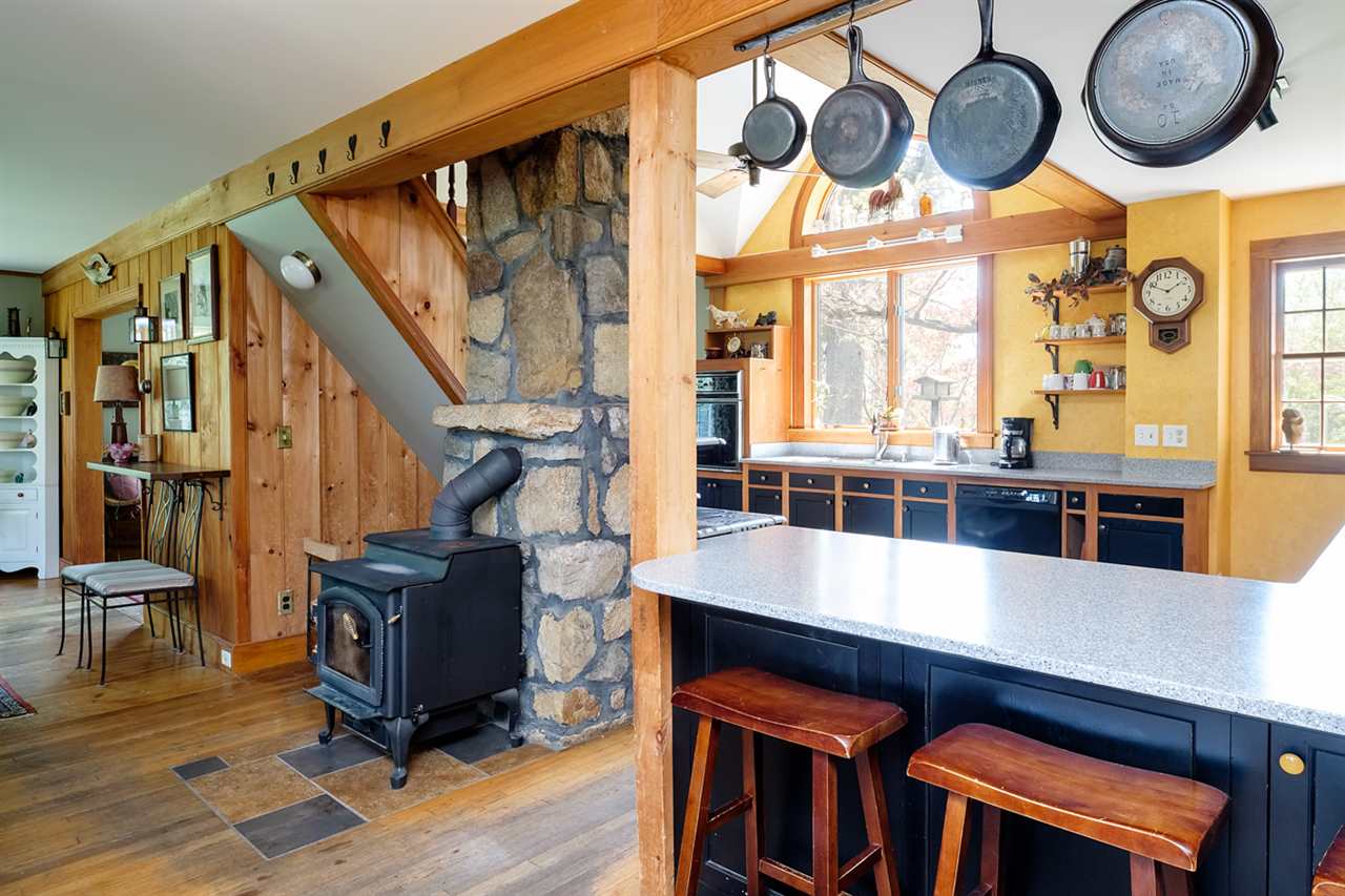 90 Cider Hill Road York, ME 03909 - Photo 8 of 38