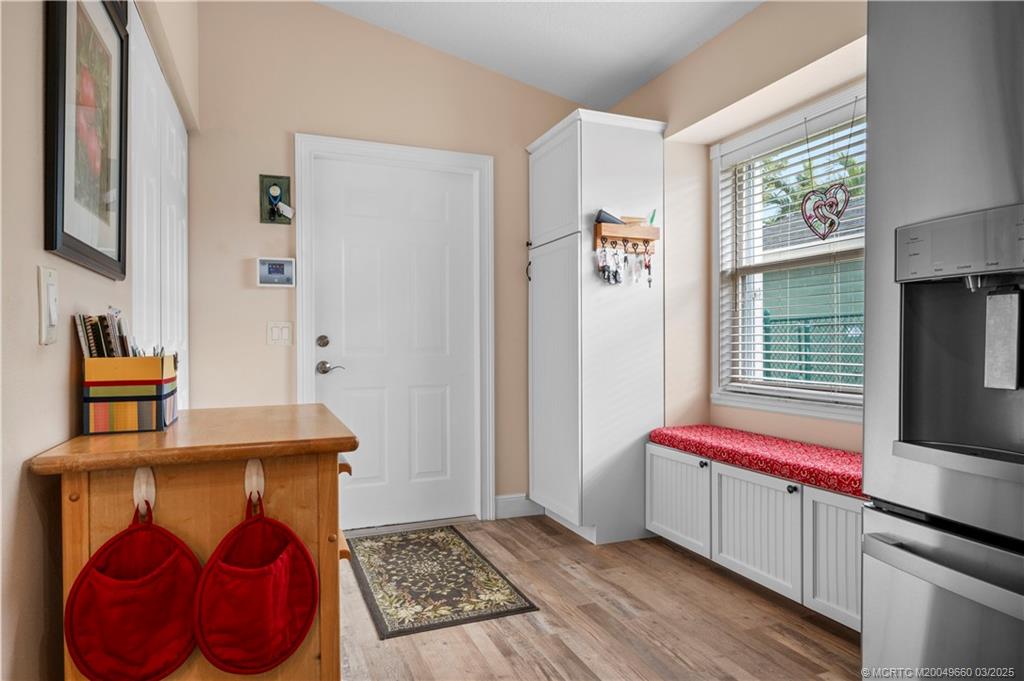 2844 Southwest Regal Terrace Stuart, FL 34997 - Photo 6 of 24 Gallery Image 6
