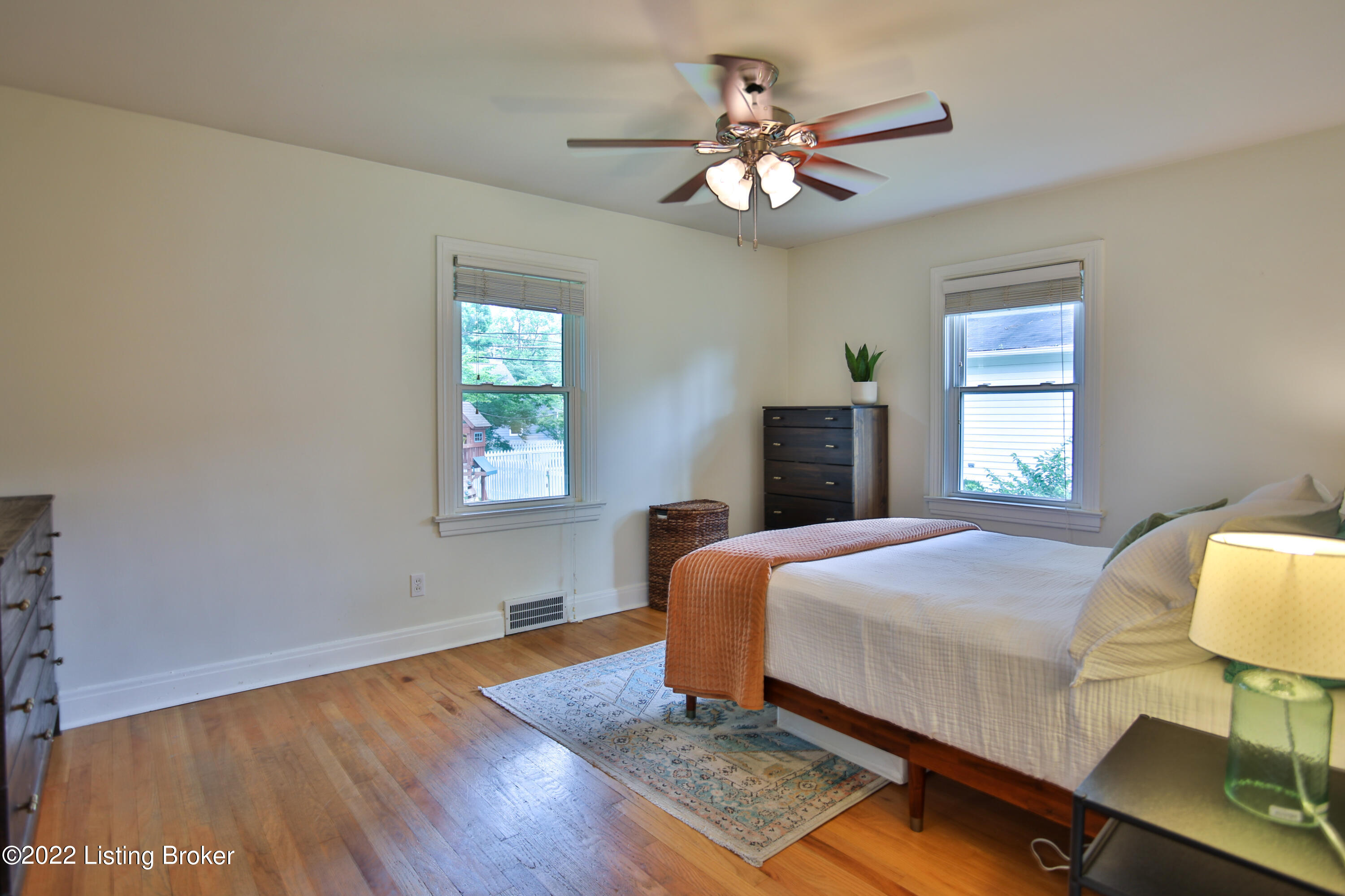 206 Tyne Road Louisville, KY 40207 - Photo 20 of 37 206 Tyne Rd-30